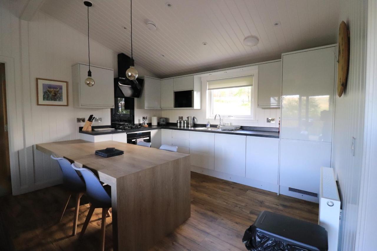 Balquhidder Braes Holiday Park Lodges, Mostly With Hot Tubs And Pet Friendly, Ev Facilities Лохернхед Экстерьер фото