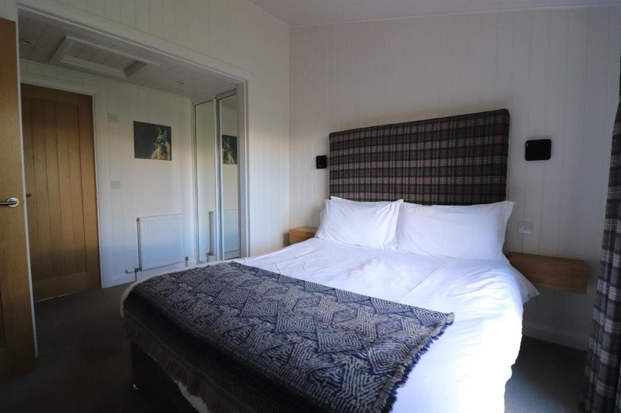 Balquhidder Braes Holiday Park Lodges, Mostly With Hot Tubs And Pet Friendly, Ev Facilities Лохернхед Экстерьер фото