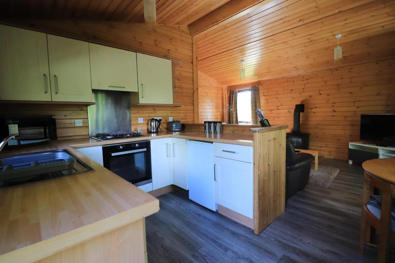 Balquhidder Braes Holiday Park Lodges, Mostly With Hot Tubs And Pet Friendly, Ev Facilities Лохернхед Экстерьер фото