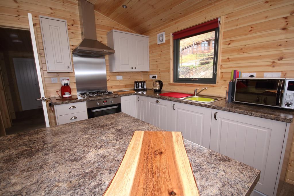 Balquhidder Braes Holiday Park Lodges, Mostly With Hot Tubs And Pet Friendly, Ev Facilities Лохернхед Экстерьер фото