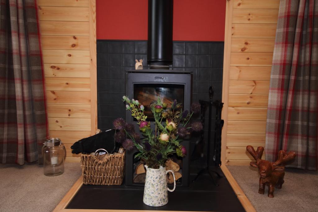 Balquhidder Braes Holiday Park Lodges, Mostly With Hot Tubs And Pet Friendly, Ev Facilities Лохернхед Экстерьер фото